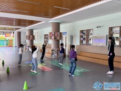 教员打开“AI体锻屏”的五项目 